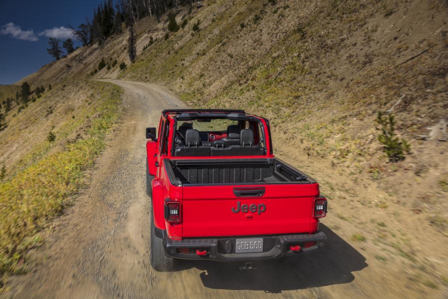  Jeep Gladiator Rubicon (JT) 2019 года  (NA) (фото 24 из 42)